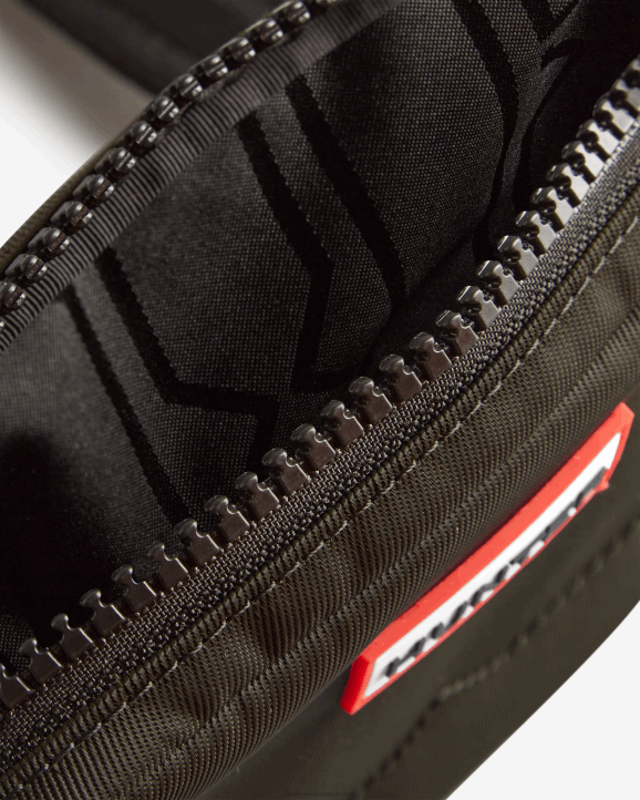 UK Hunter Men Nylon Keeper Phone Pouch Dark Olive 28BV456