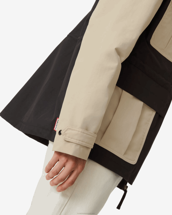 UK Hunter Men Explorer Recycled Nylon Jacket Skimming Stone/Hunter Black 28BV600