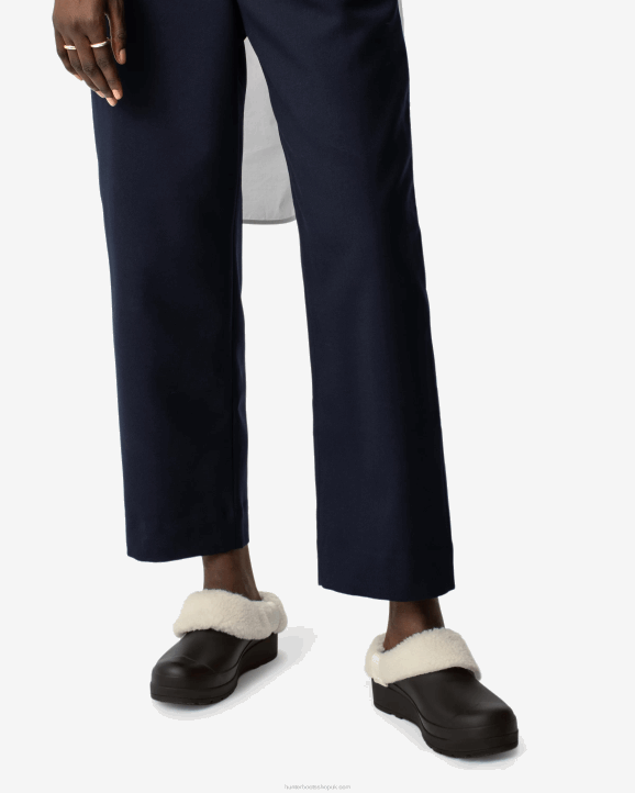 UK Hunter Women Play Vegan Shearling Insulated Clogs Black 28BV258