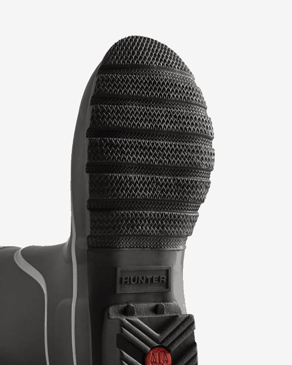 UK Hunter Women Reflective Outline Short Rain Boots Black 28BV181