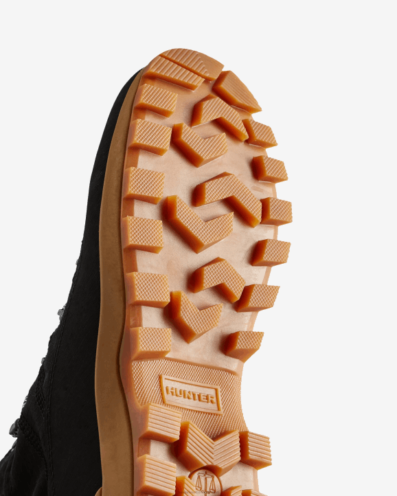 UK Hunter Women Travel Explorer Lace-Up Commando Boots Black 28BV255