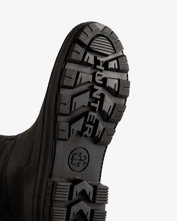 UK Hunter Women Killing Eve Tall Chasing Boot Black 28BV133